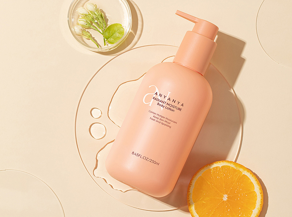Dior“羽衣霓裳”杠上花西子，國際大牌也想做“中國風(fēng)”