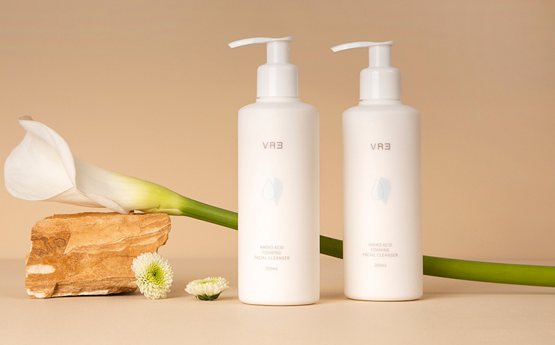 老品牌跨界開(kāi)拓美妝新品類(lèi)，是助力還是阻力？